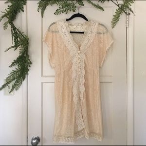Hazel Retro Victorian Lacy Top
